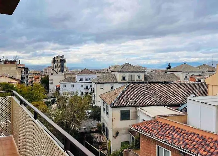 Centro De 2 * Granada